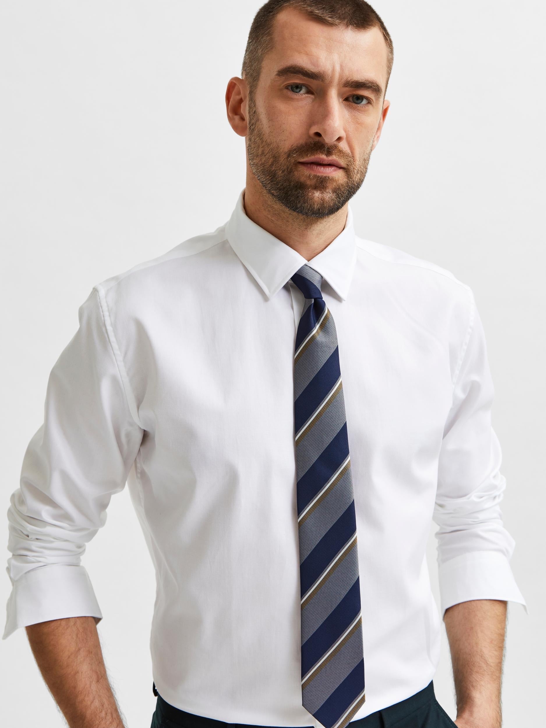 mens white dress shirt